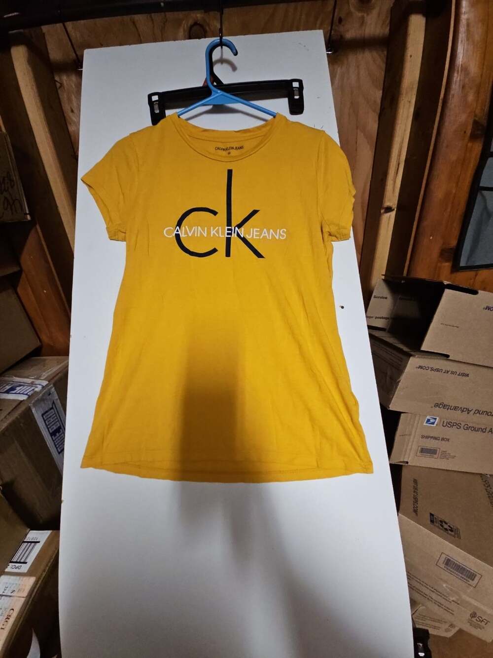 Calvin Klein Short Sleeve T-Shirt Yellow Size medium
